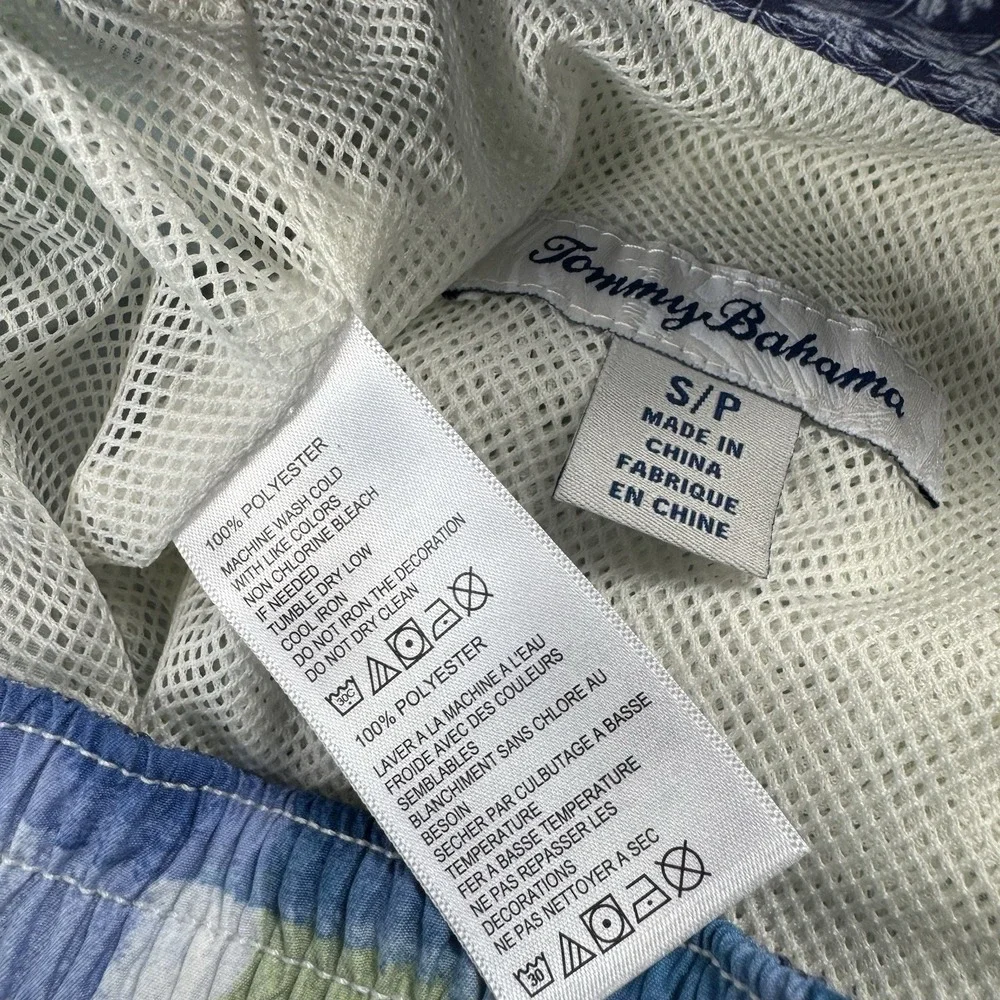 Tommy Bahama Baja Harbor Maui Blue Cove Men Swim Trunks Small ST924543 NWT